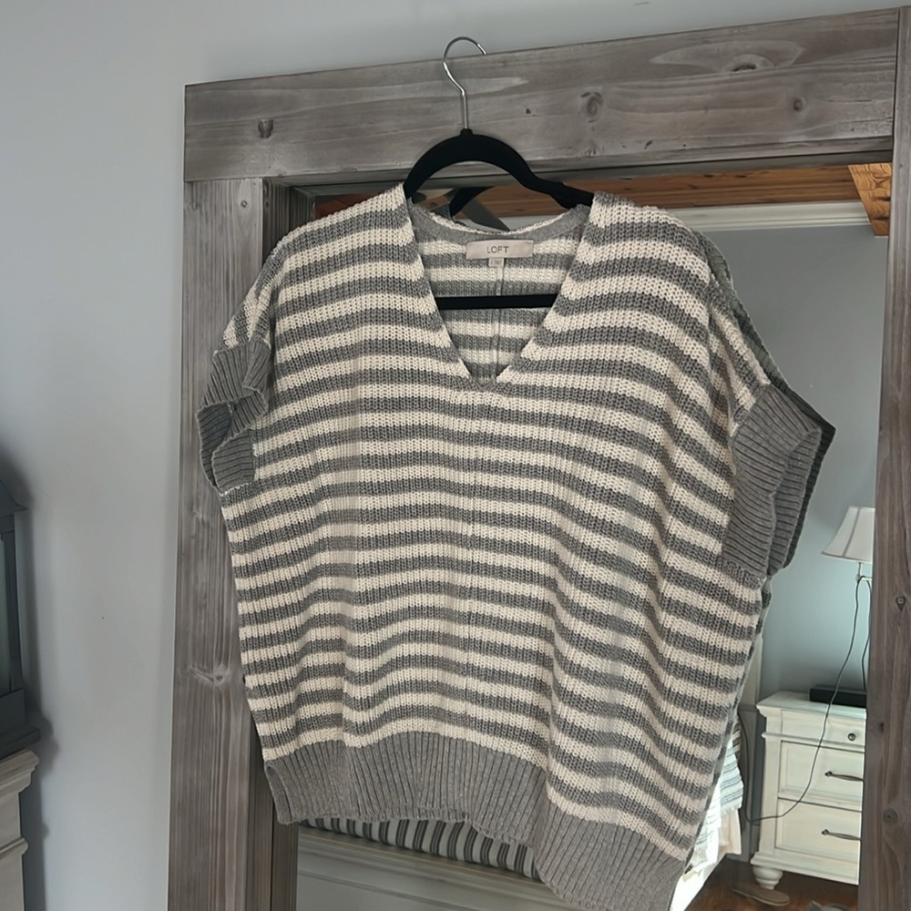 Loft short sleeve sweater
